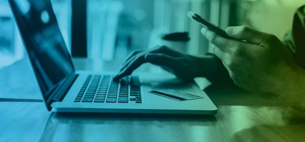 Livre Blanc – 8 conseils pour offrir une expérience de commerce en ligne supérieure