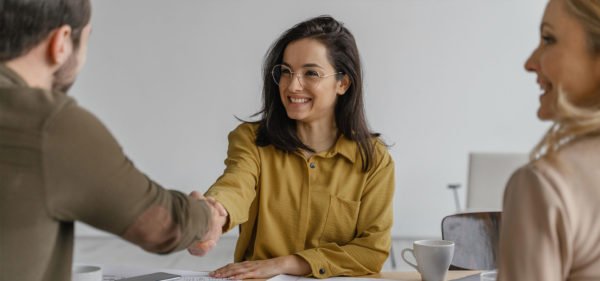 5 conseils pour créer la meilleure expérience client en répondant aux attentes des acheteurs B2B