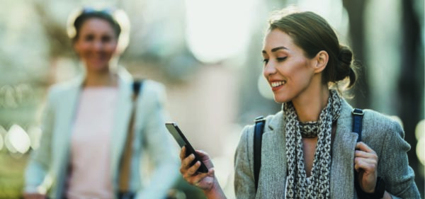CRM mobile : restez connecté pour maximiser l’engagement client lors de vos déplacements